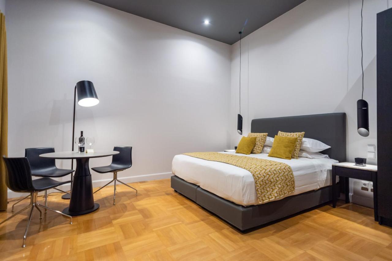 33Solonossuites Athen Eksteriør billede