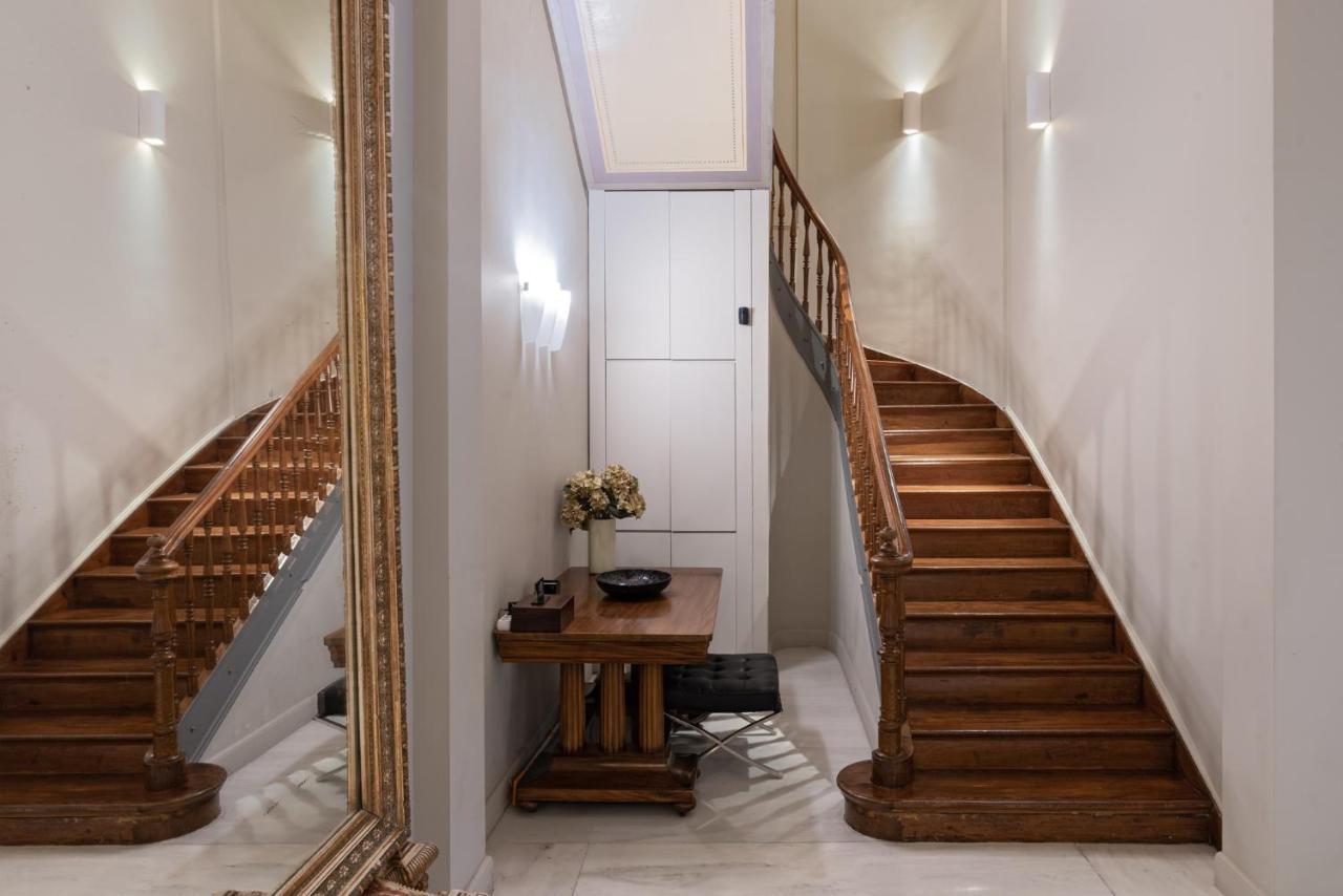 33Solonossuites Athen Eksteriør billede